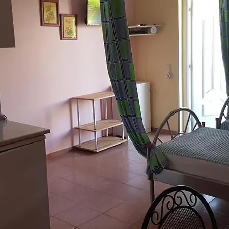 Gemuetliches In Mit Garten Appartement