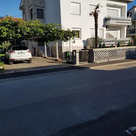 Gemuetliches In Mit Garten Appartement
